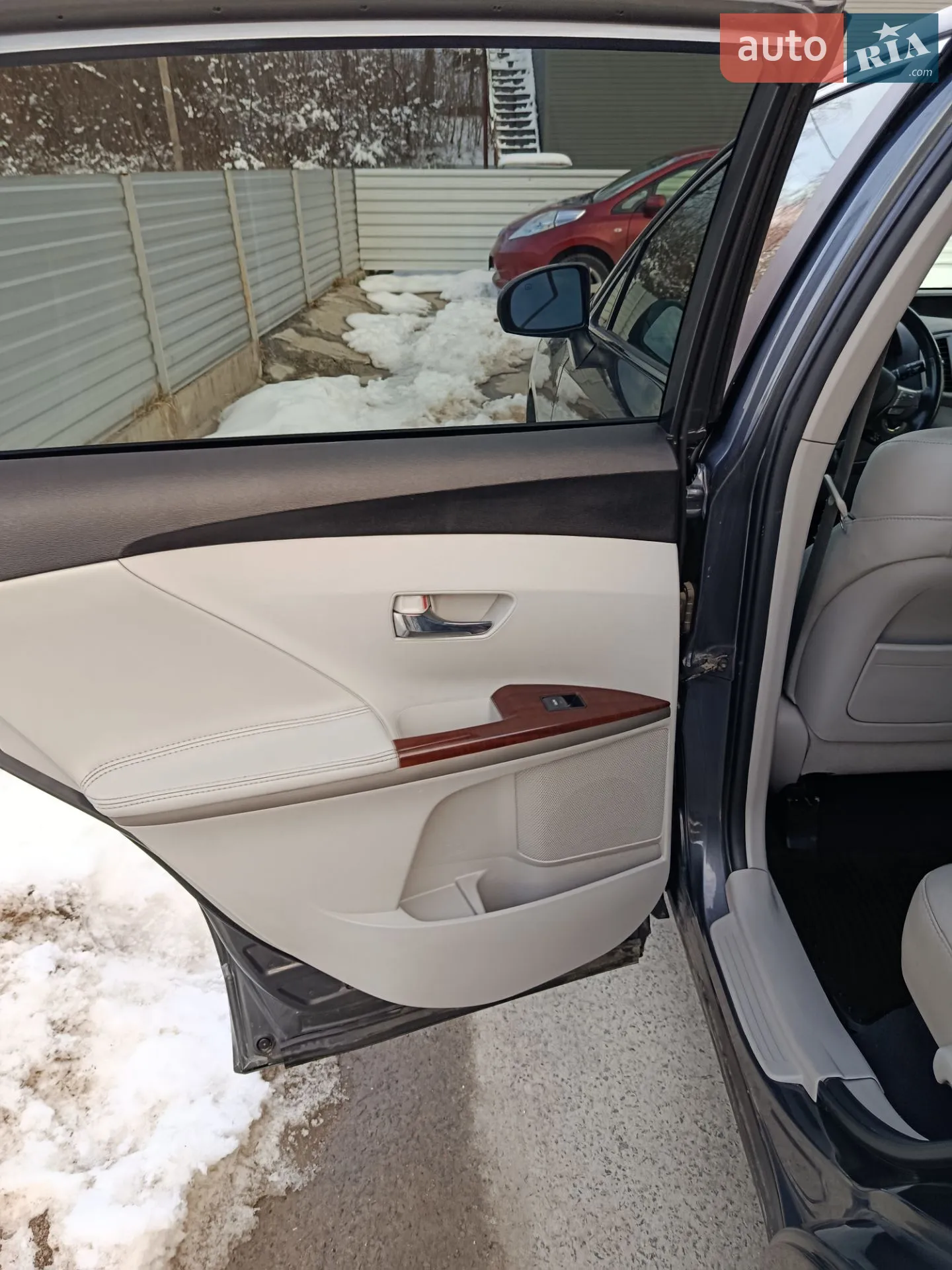 2011 Toyota Venza - мініатюра 16