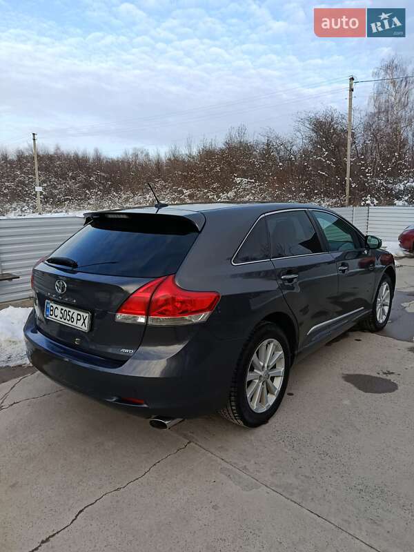 Внедорожник / Кроссовер Toyota Venza 2011 в Бориславе