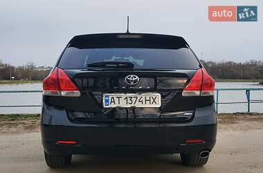 Позашляховик / Кросовер Toyota Venza 2011 в Івано-Франківську