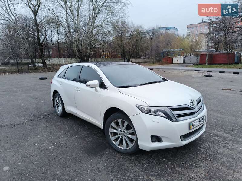 Внедорожник / Кроссовер Toyota Venza 2013 в Днепре