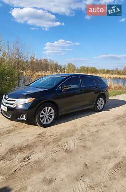 Позашляховик / Кросовер Toyota Venza 2013 в 