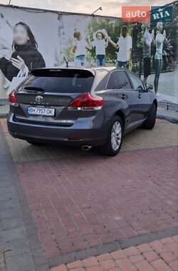 Внедорожник / Кроссовер Toyota Venza 2015 в 