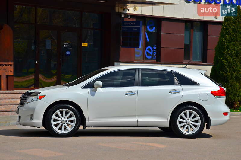 Позашляховик / Кросовер Toyota Venza 2012 в Дніпрі