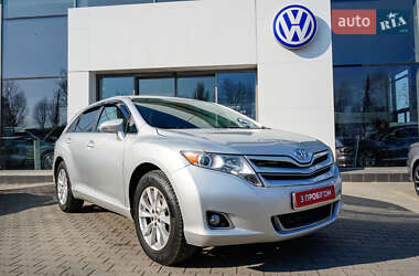 Позашляховик / Кросовер Toyota Venza 2014 в Житомирі