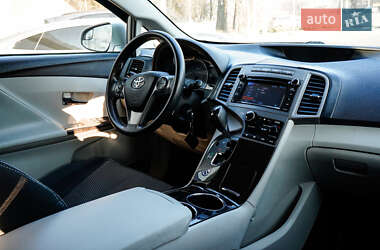 Внедорожник / Кроссовер Toyota Venza 2014 в 