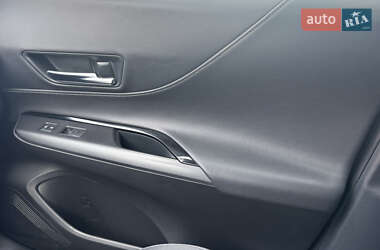 Внедорожник / Кроссовер Toyota Venza 2021 в 