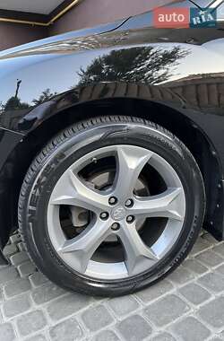 Внедорожник / Кроссовер Toyota Venza 2010 в 