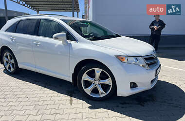 Внедорожник / Кроссовер Toyota Venza 2015 в 
