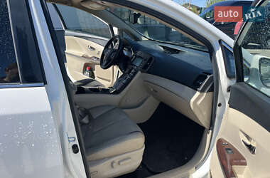 Внедорожник / Кроссовер Toyota Venza 2015 в 