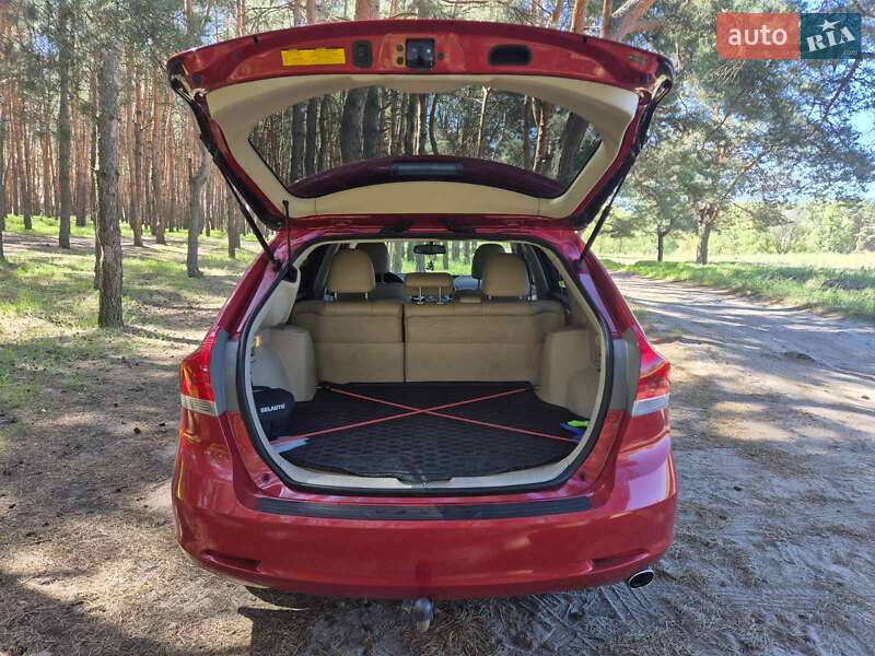 Позашляховик / Кросовер Toyota Venza 2012 в Дніпрі