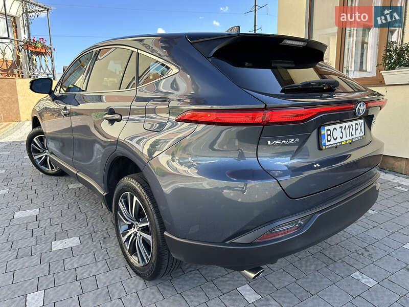 Внедорожник / Кроссовер Toyota Venza 2021 в Дрогобыче