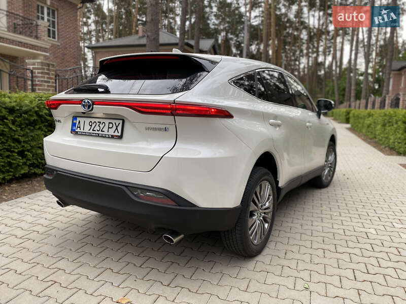 Позашляховик / Кросовер Toyota Venza 2021 в Києві