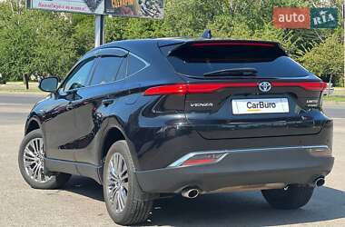 Позашляховик / Кросовер Toyota Venza 2021 в 