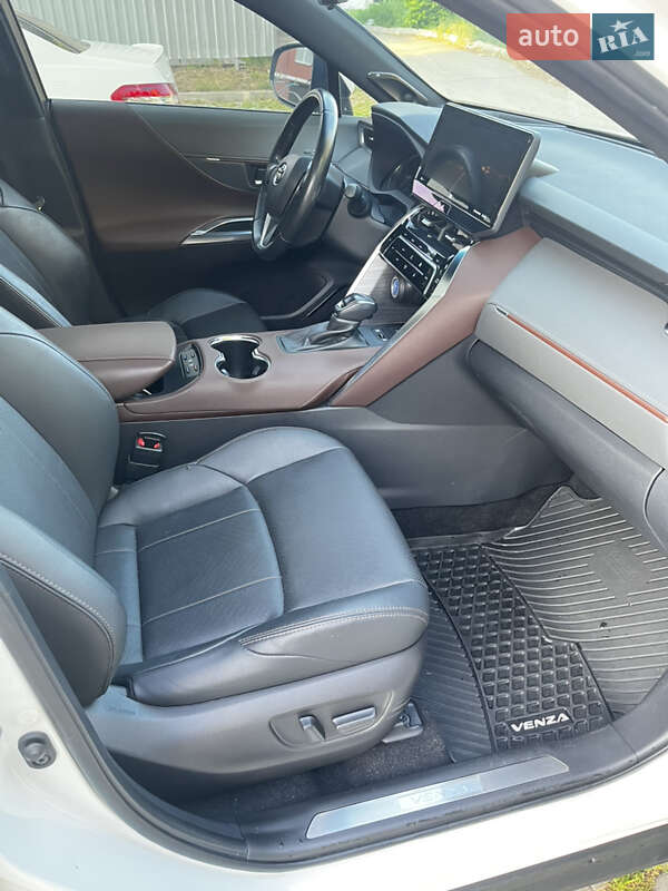 Внедорожник / Кроссовер Toyota Venza 2021 в Харькове фото 23 Внедорожник / Кроссовер Toyota Venza 2021 в Харькове