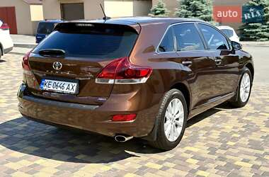 Позашляховик / Кросовер Toyota Venza 2013 в 