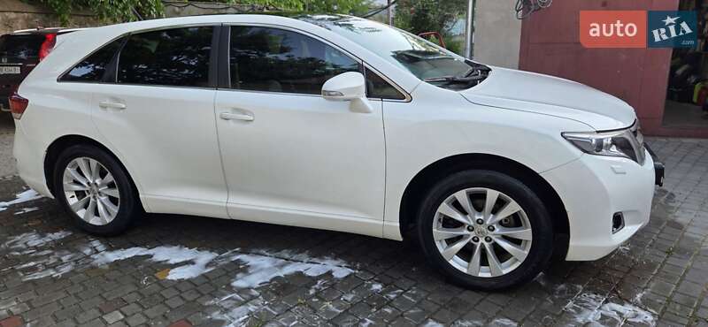 Позашляховик / Кросовер Toyota Venza 2013 в Миколаєві