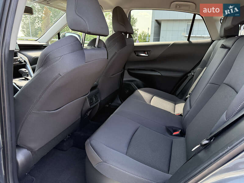 Позашляховик / Кросовер Toyota Venza 2022 в Києві