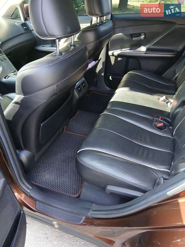 Позашляховик / Кросовер Toyota Venza 2014 в Кропивницькому