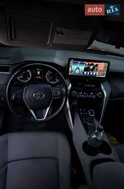 Внедорожник / Кроссовер Toyota Venza 2021 в Виннице