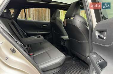 Внедорожник / Кроссовер Toyota Venza 2021 в 