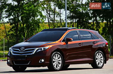 Внедорожник / Кроссовер Toyota Venza 2014 в 