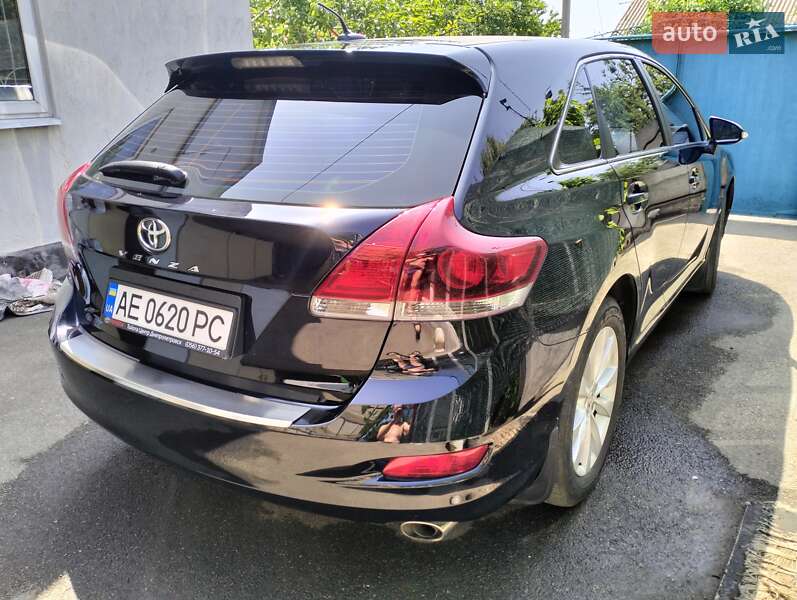 Позашляховик / Кросовер Toyota Venza 2013 в Дніпрі