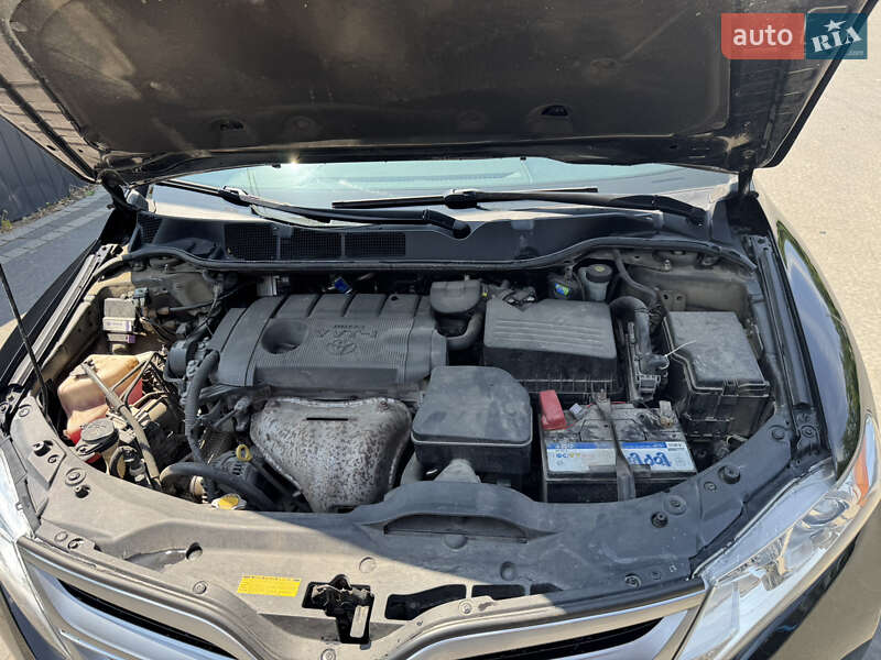 Внедорожник / Кроссовер Toyota Venza 2013 в Ивано-Франковске