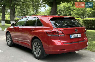 Внедорожник / Кроссовер Toyota Venza 2010 в 