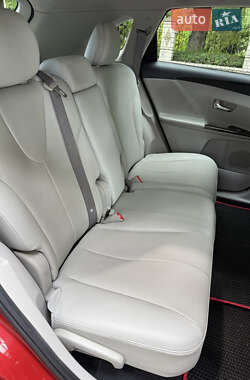 Внедорожник / Кроссовер Toyota Venza 2010 в 