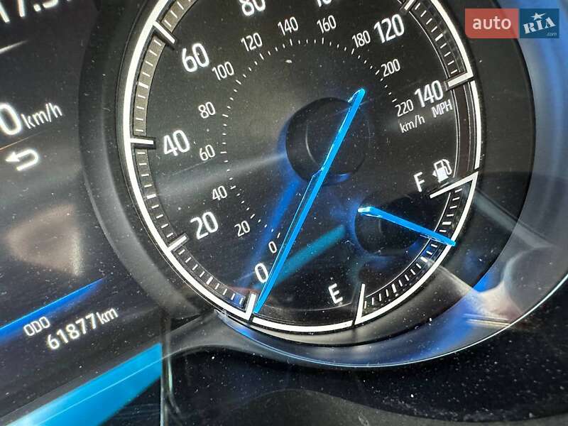 Позашляховик / Кросовер Toyota Venza 2021 в Львові