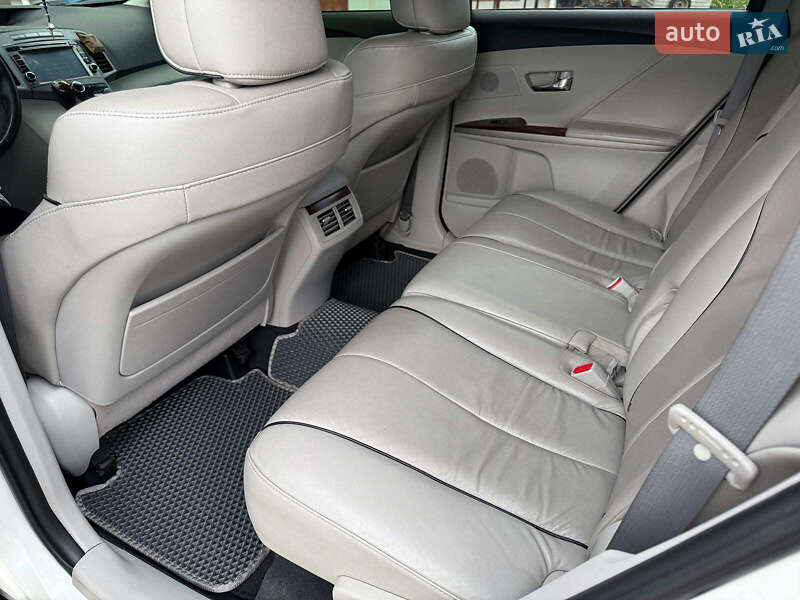 Внедорожник / Кроссовер Toyota Venza 2009 в Одессе