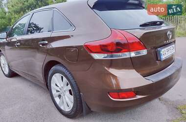 Внедорожник / Кроссовер Toyota Venza 2015 в 
