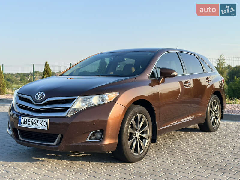 Внедорожник / Кроссовер Toyota Venza 2012 в Виннице