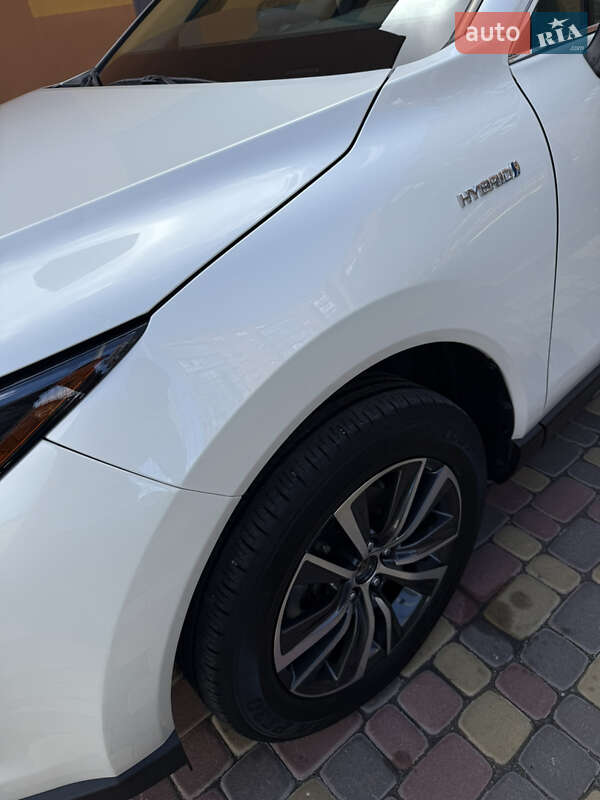 Позашляховик / Кросовер Toyota Venza 2020 в Вінниці