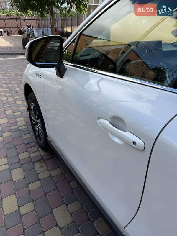 Позашляховик / Кросовер Toyota Venza 2020 в Вінниці