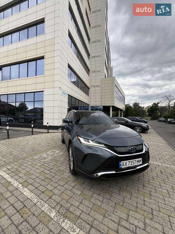 Внедорожник / Кроссовер Toyota Venza 2022 в Харькове