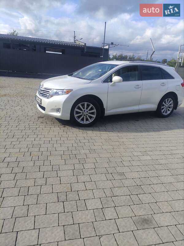 Внедорожник / Кроссовер Toyota Venza 2010 в Львове