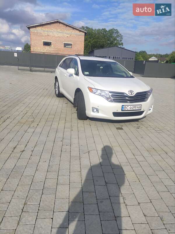 Внедорожник / Кроссовер Toyota Venza 2010 в Львове