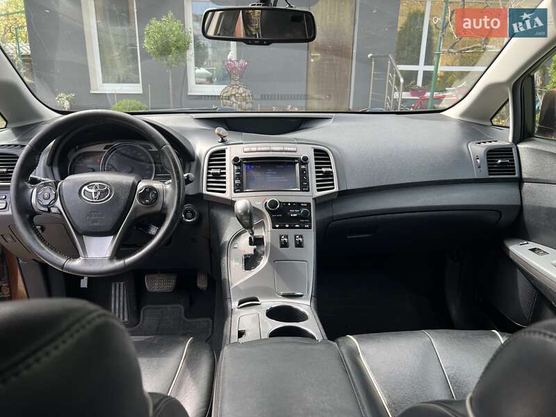 Внедорожник / Кроссовер Toyota Venza 2013 в Ровно фото 11 Внедорожник / Кроссовер Toyota Venza 2013 в Ровно