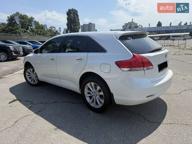 Внедорожник / Кроссовер Toyota Venza 2013 в Харькове