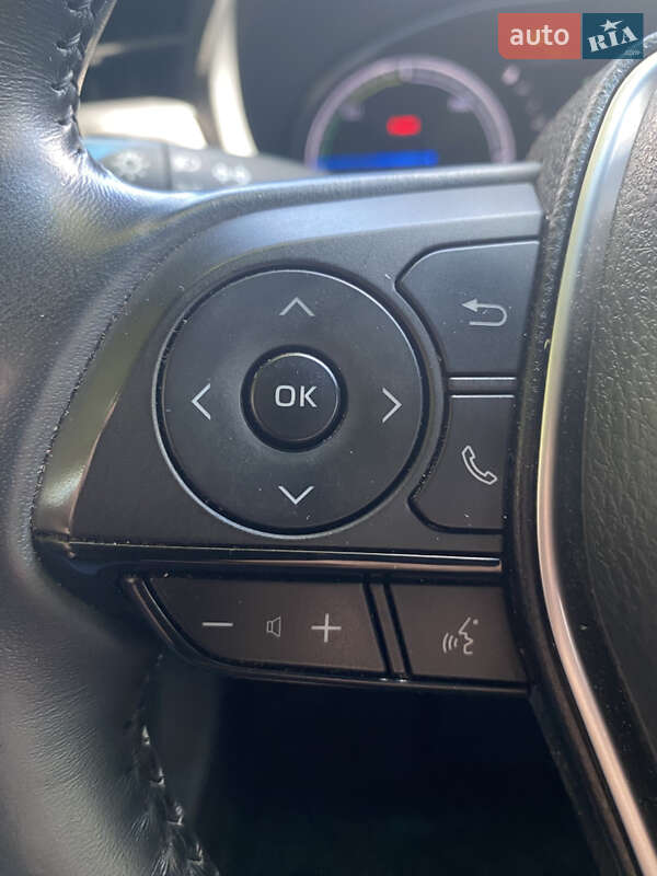 Позашляховик / Кросовер Toyota Venza 2021 в Дніпрі