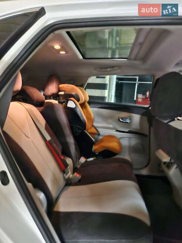 Внедорожник / Кроссовер Toyota Venza 2011 в Киеве