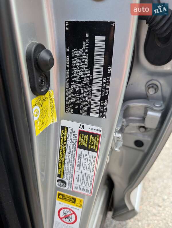 Внедорожник / Кроссовер Toyota Venza 2013 в Киеве