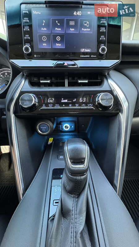 Позашляховик / Кросовер Toyota Venza 2021 в Шептицькому