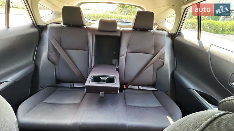 Позашляховик / Кросовер Toyota Venza 2021 в Шептицькому