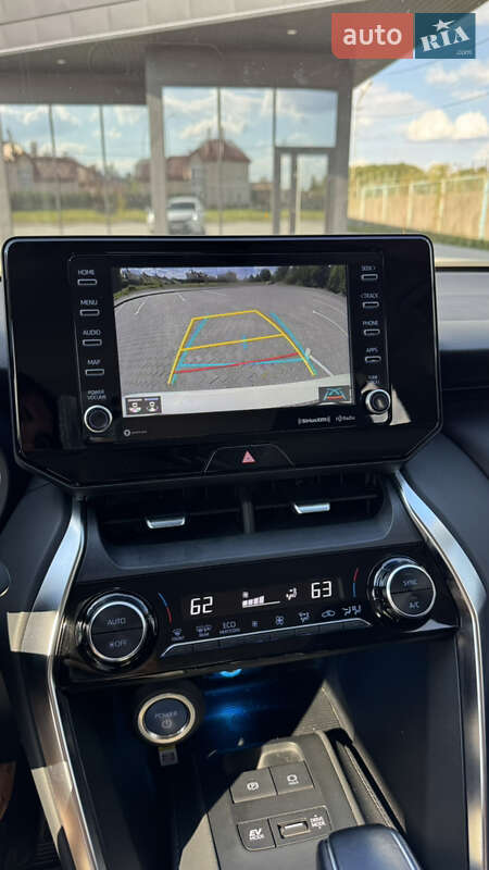 Позашляховик / Кросовер Toyota Venza 2021 в Шептицькому