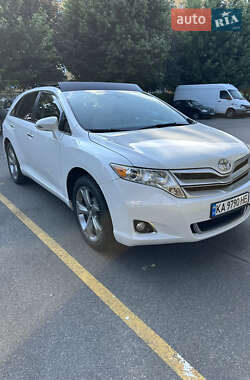 Внедорожник / Кроссовер Toyota Venza 2014 в Киеве