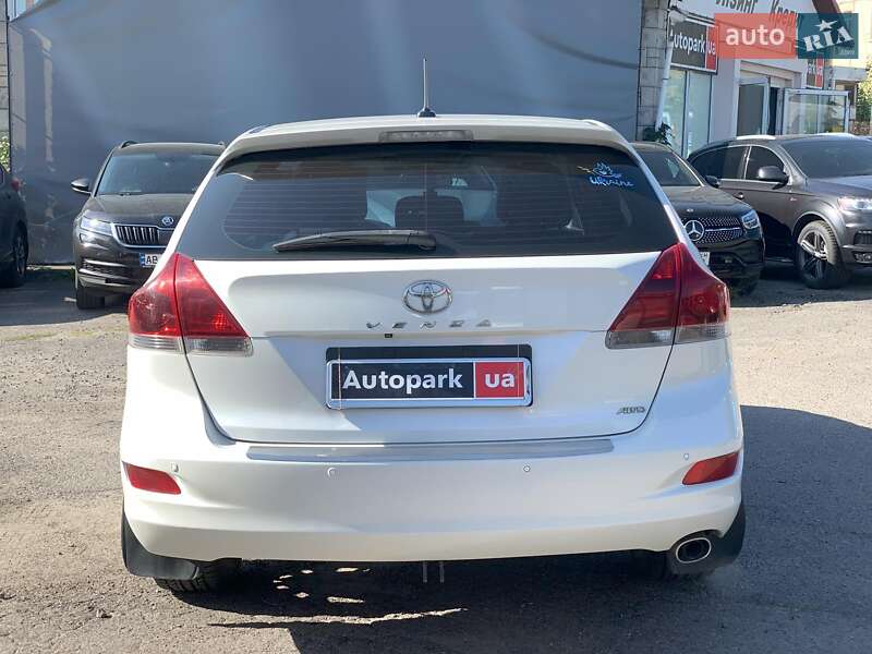 Позашляховик / Кросовер Toyota Venza 2013 в Вінниці