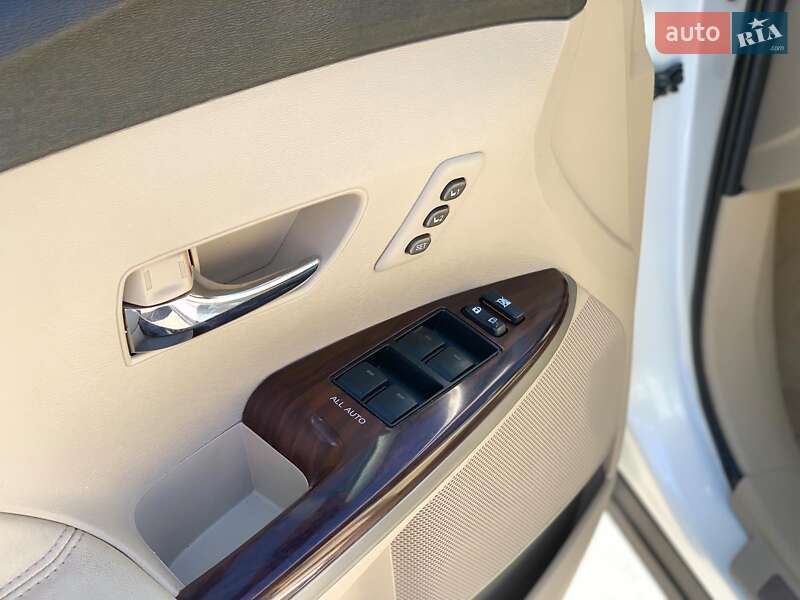 Позашляховик / Кросовер Toyota Venza 2013 в Вінниці