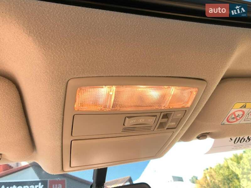 Позашляховик / Кросовер Toyota Venza 2013 в Вінниці